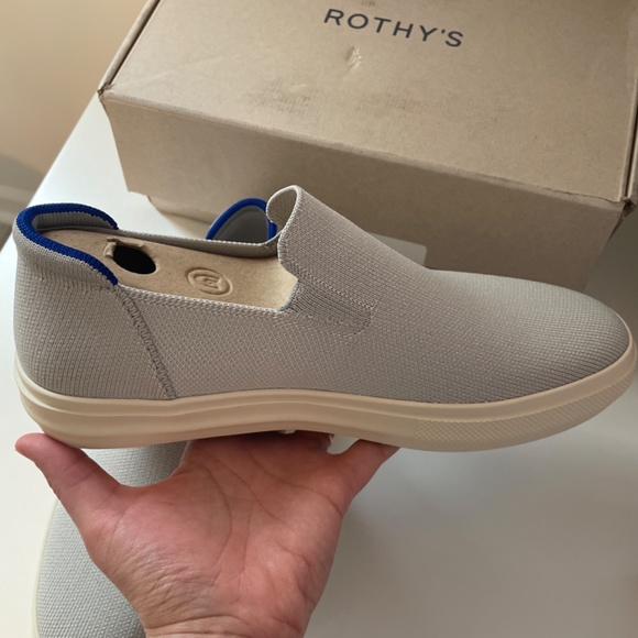 Rothy’s - Picture 3 of 3